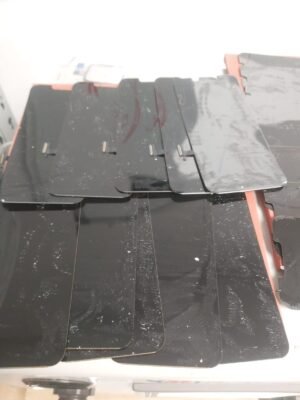 VerPhone. Réparation écran iphone 12 Cassé.Reconditionnement.
